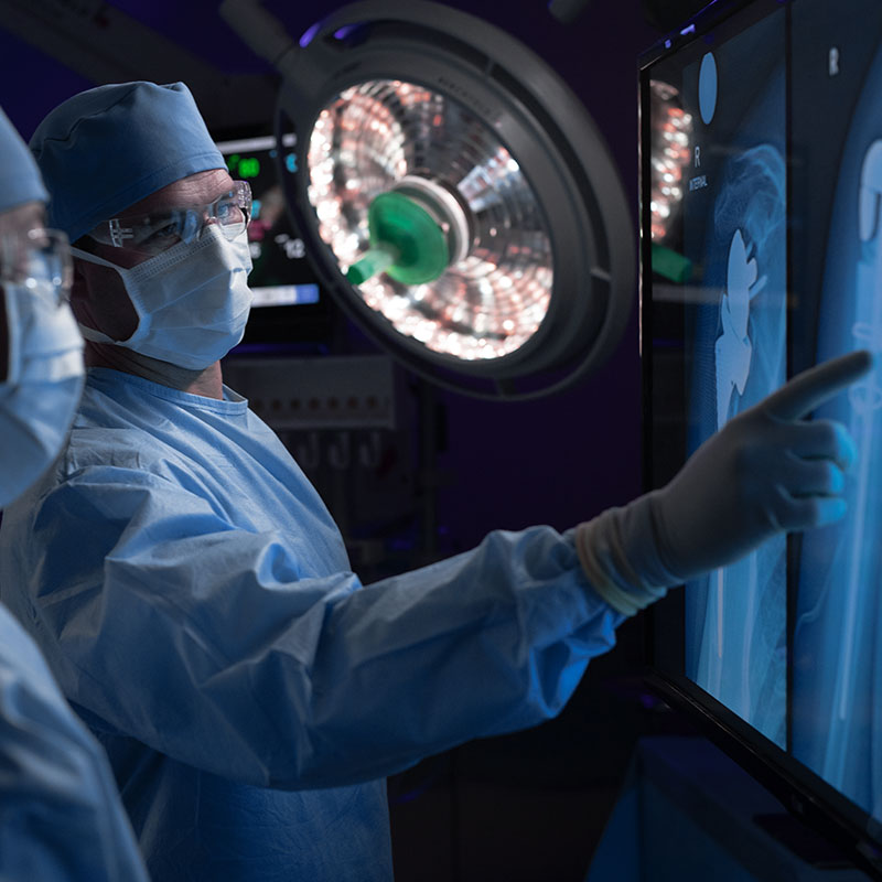 Advita Ortho Surgeons reviewing Xrays